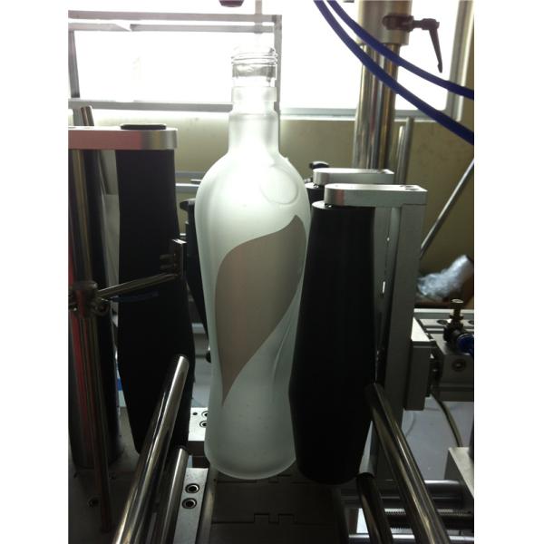 Beverage Industry Round Bottle Sticker Labeling Machine Electric Driven Type