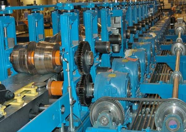 Hydraulic Press Steel Silo Roll Forming Machine / Similar Yoder Roll Former