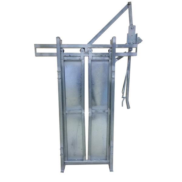 Carbon Steel 2.25m Height Livestock Handling Equipment For Cattle Yard