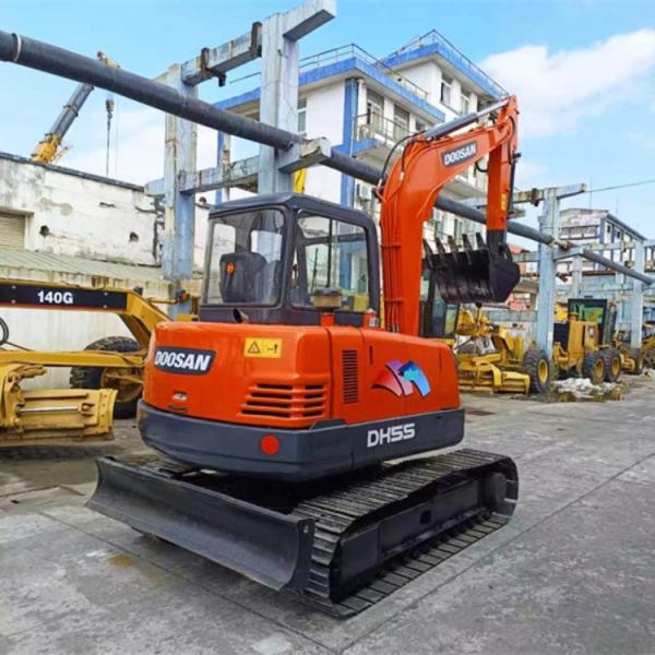 Doosan DH 55 5 Ton Smail Send Hand Excavator from Korea 2020 Model with 2001 Working Hours