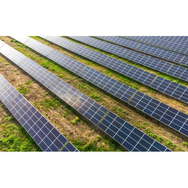 182mm Half Cut Cell Monocrystaline Silicon 420W-440W All Black Mono Solar Panel Module