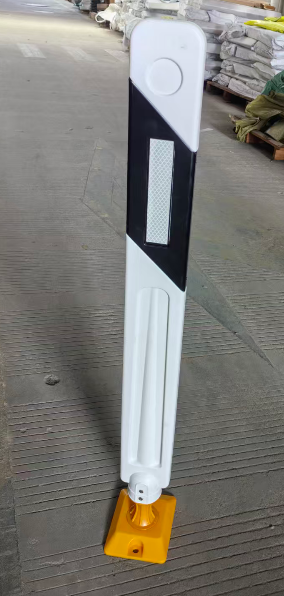 TRAFFIC Reflective Road Bollards 1000mm PVC White Bollard Yellow Base Traffic Flexible Post Warning Post Delineator