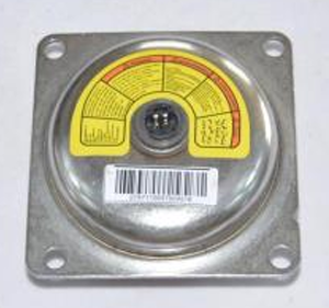 Inflateur de gaz d'airbag original avec coque en alliage de haute pureté et agents générateurs de gaz à haut rendement pour les essais de résistance à haute pression