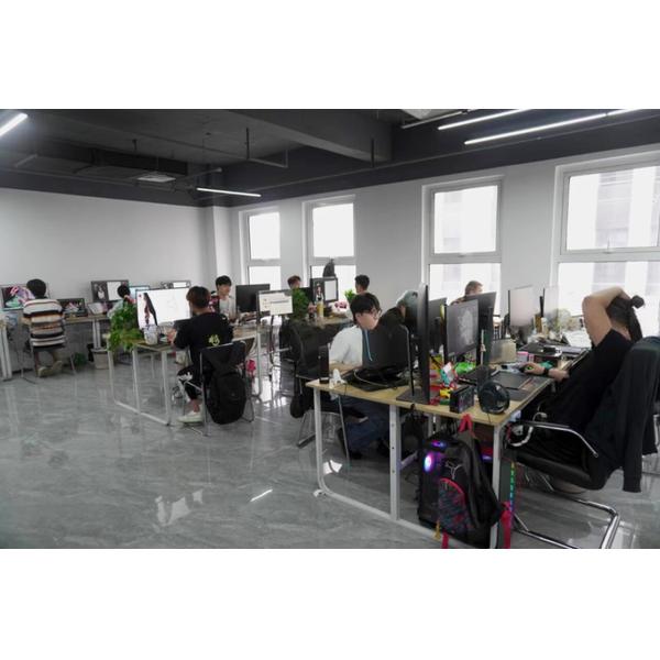 Подержанный Sinotruk Howo Dump Truck 12 Wheeler RHD 40tons Вторая рука 6X4 8X4 Правая кабина