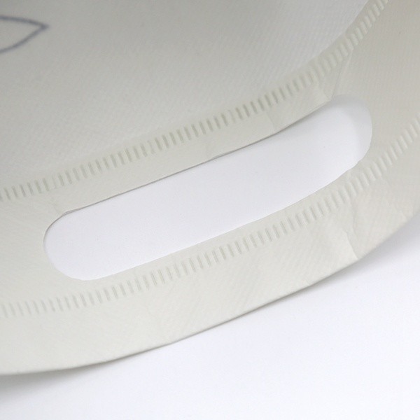 Die cut handle non woven carry bag hot sales eco d-cut reusable non woven bag