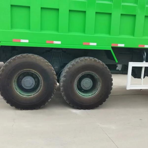 Used Dump Truck Howo 371hp Sinotruk Howo 6x6 Tipper 6 Wheeler manual diesel