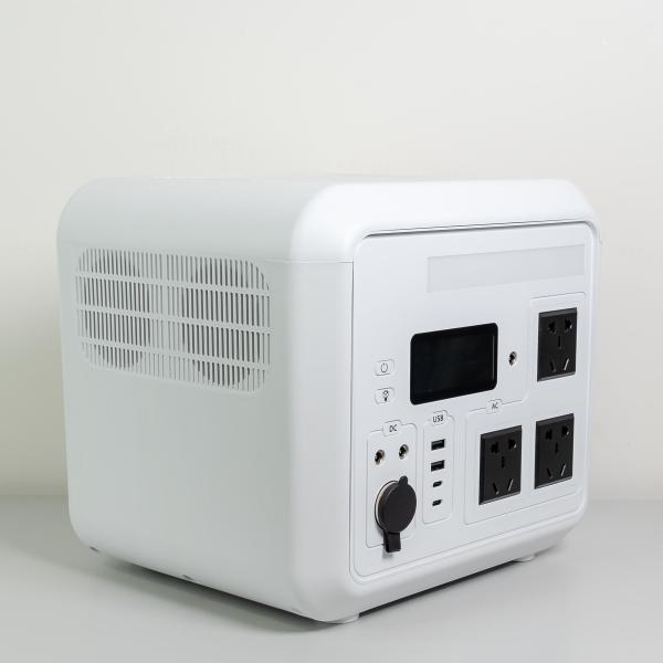 Без эффекта памяти 1500 Вт Выходная мощность Все в одной солнечной системе портативная станция переменного тока с светодиодным освещением для кемпинга RV