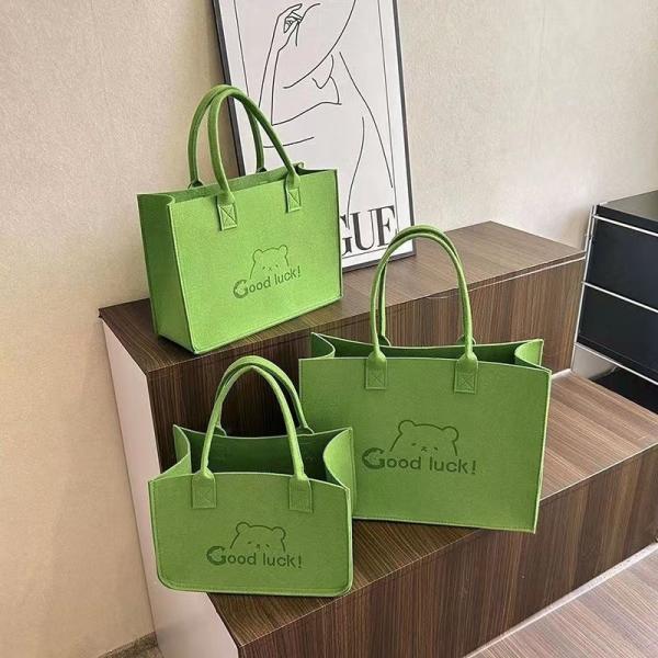 Commuting Simple Style Felt Shopping Handbag with Custom logo and Color Custom Felt Shoulder Bag Simple Large Capacity Felt Tote Bag Wholesale Felt Cloth Bag Custom With Logo