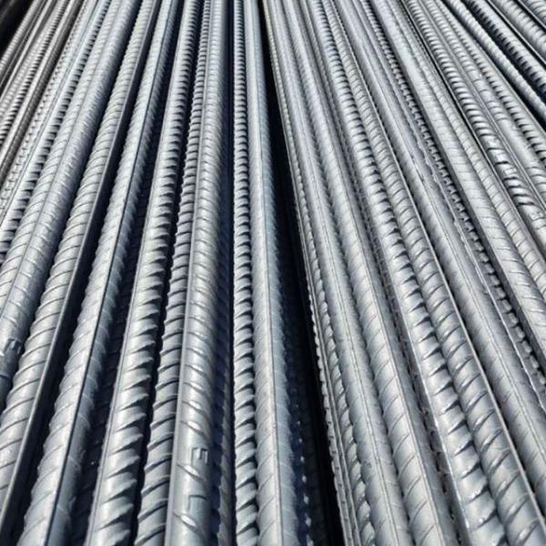 30*30mm 35*35mm 50*50mm 6m Length Equal or Unequal Steel Angle for Building Materials