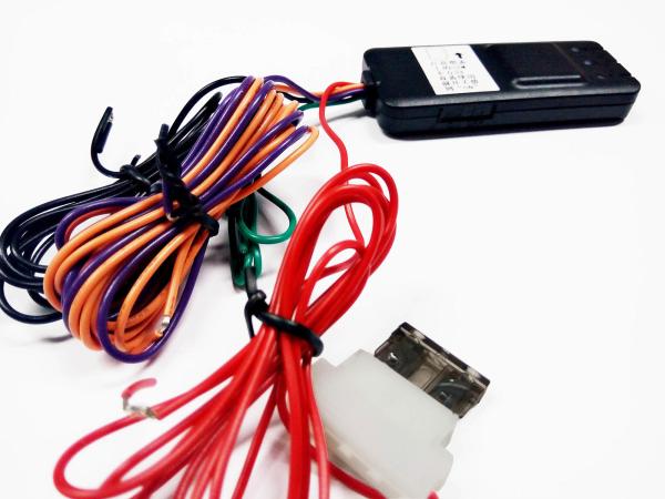 Automatic Motorcycle GPS Tracker 35 MA With 10 - 90V Wide Input Voltage