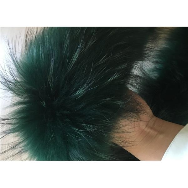 Color de vino real de la bufanda del cuello de la piel del mapache de la pila extralarga con los agujeros de botón