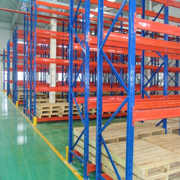 Durable Steel Heavy Duty Pallet Racks Warehouse Storage Shelving Powder Coating Surface