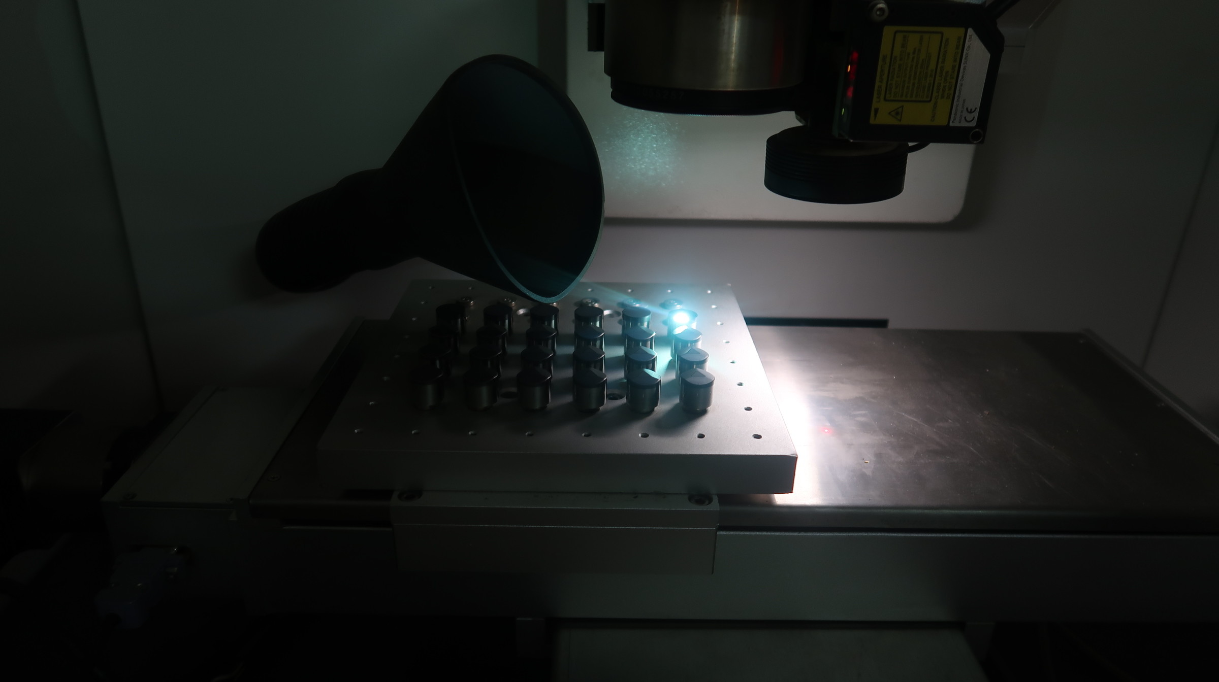 Машина Engraver лазера ZT-JGDK26 для PDC гравируя гравировальный станок лазера Cnc