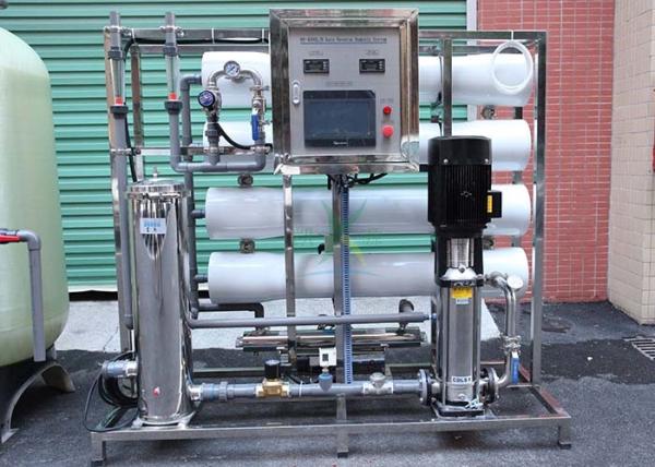 4TPH Brackish Water Treatment Plant / Glass Fiber Reinforced Plastics RO System Reverse Osmosis Equipment