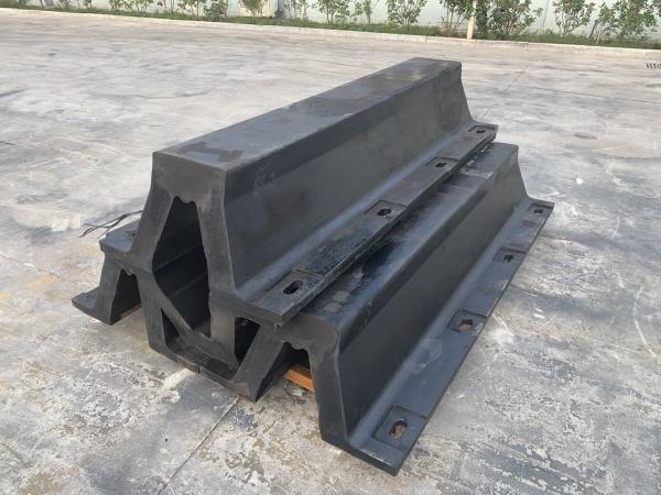 High Energy Absorption Super Arch Rubber Fender Floating Pneumatic Fender