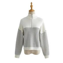 100% Polyester 7GG Color Block Striped Sweater Soft Knitted Tops With Zipper