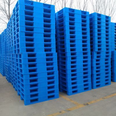 Barrière d'humidité d'entrepôt en plastique dispersé ou palettes de chariot élévateur 150,00 cm * 70,00 cm * 40,00 cm pour les services de transformation