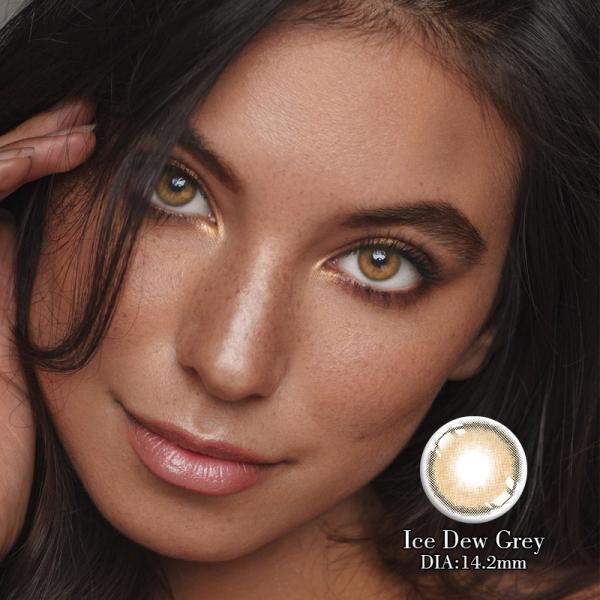 1 Year OEM / ODM Multi Colored Contact Lenses Eye Soft Cosmetic