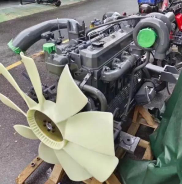 Doosan De12t Diesel Engine Assembly De12tis Excavator Engine Parts for Engineering Machinery