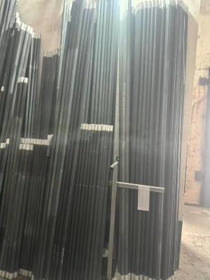 é de type carbure de silicium