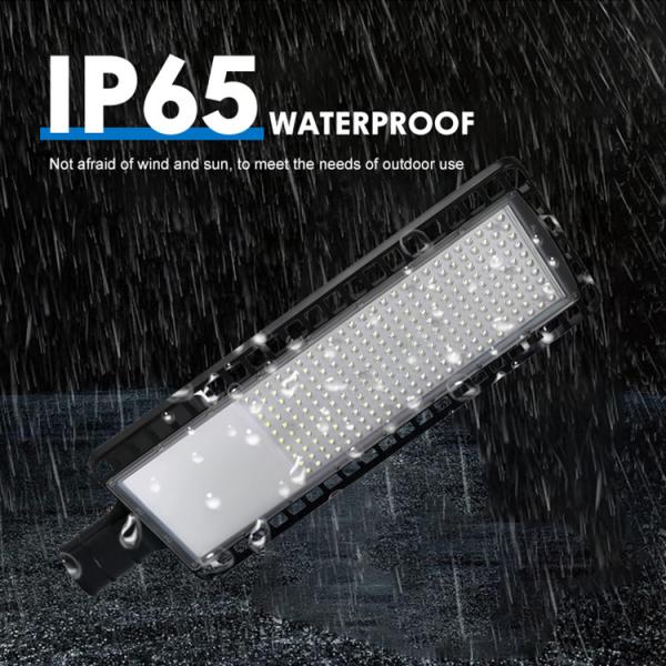 IP66 Waterproof Outdoor LED Street Light with SMD3030 LED Chips and 50W-200W Wattage for Highway and Garden Lighting