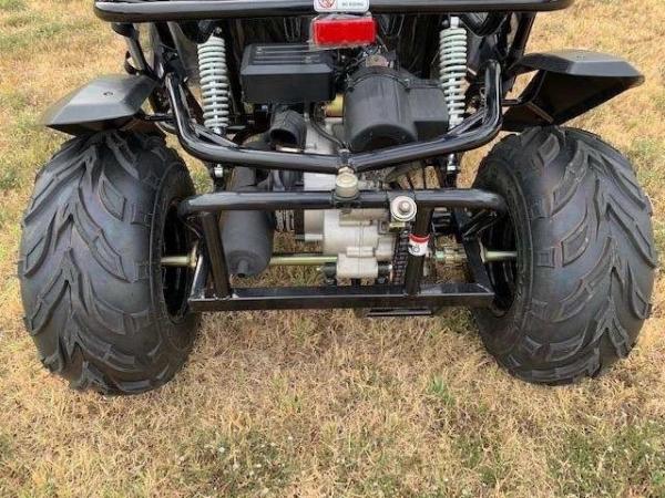 Oil Cooled 2.1 Gallon 8.2HP Gas Utility Vehicles