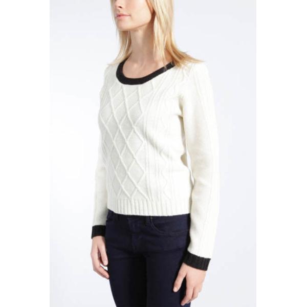 WOMEN'S 100% LABSWOOL KNITTED CABLE SWEATER