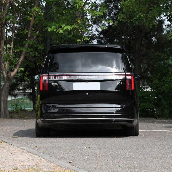 Zeekr 009 Электромобиль RWD 5-дверный 6-местный электромобиль большой дальности