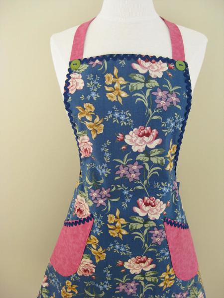 Ladies Apron, Adult Apron, Blue Kitchen Apron, Full Cooking Apron, Kitchen Apron, Floral Apron, Gift For Her, Full Apron