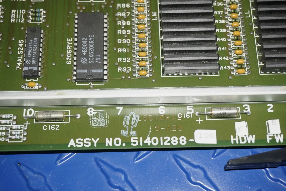 51401288-100 Honeywell HPK2-2 Диспетчерская панель 120 мм