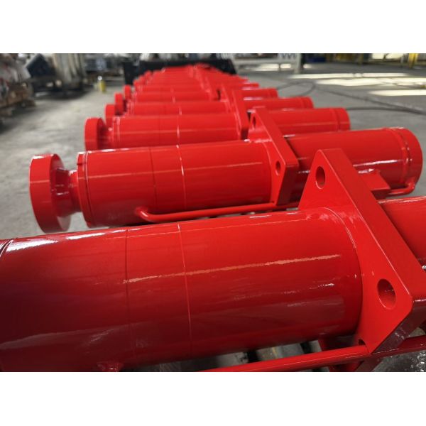 Double Acting Outrigger Hydraulic Cylinder Lifting With Hard Chrome Plated Surface