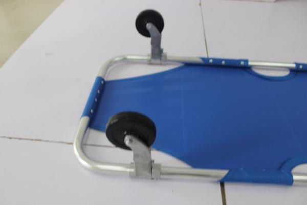 Hot sells Two Wheels 60 Degree Emergency Folding Foldable Ambulance Stretcher 55cm