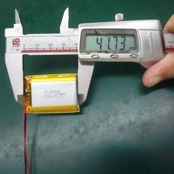 1100mAh 903040 3.7V Rechargeable Lithium Polymer Battery Pack Lipo Battery for Toys and Electronics