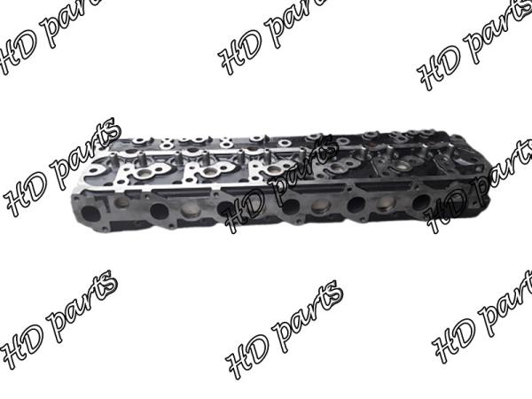 6D107 PC200-8 Engine Cylinder Head 4988954 3977221