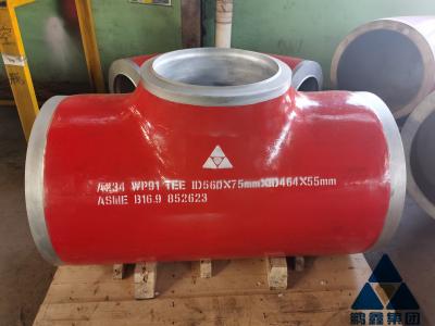 Red ASME B16.9 A234 WP91 Unequal Tee Threaded Reducing Tee 560x75mm