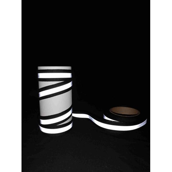 安全 救助 装備 の 製作 に 用い られる 色とりどりの 織り 織り た 聚 ステル 反射 網