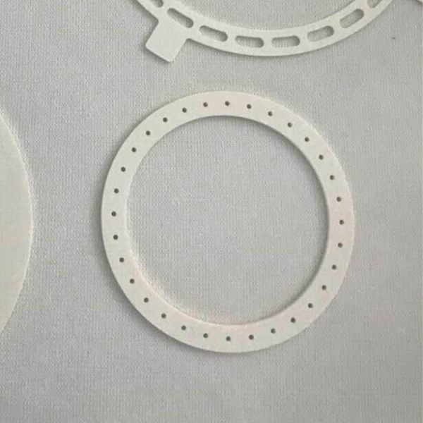 High Purity 99.999% PBN Pyrolytic Boron Nitride Ring Wear Resistance