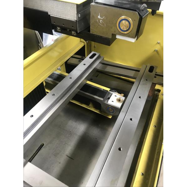 CNC Molybdenum Wire Cutting EDM Machine Dk7780 Super Economical