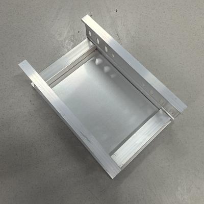 Plateau de câbles en aluminium de 100 mm à 1000 mm, résistant au feu et à la corrosion