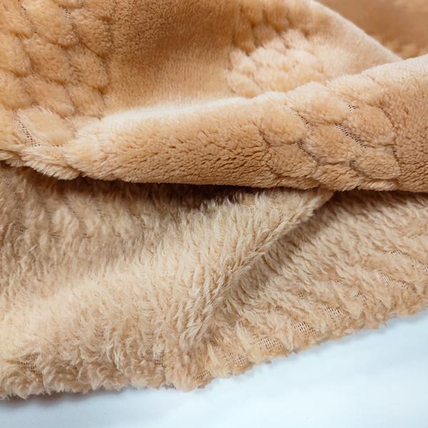 Fashionable Jacquard Flannel Fleece Fabric 320 Gsm 150D For Sleepwear