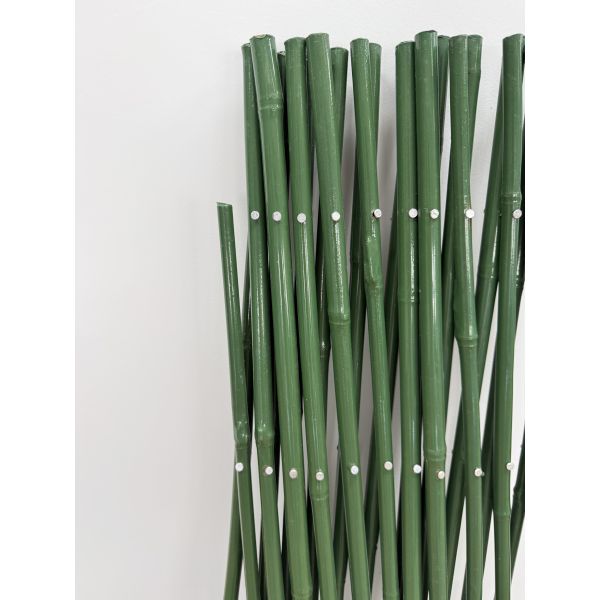 Enhance Garden Privacy & Style: Sustainable Expanding Bamboo Fence Rolls