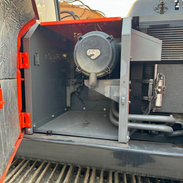 Excavateur à haute puissance ZX200 avec soupape hydraulique d'origine et conception en acier souple