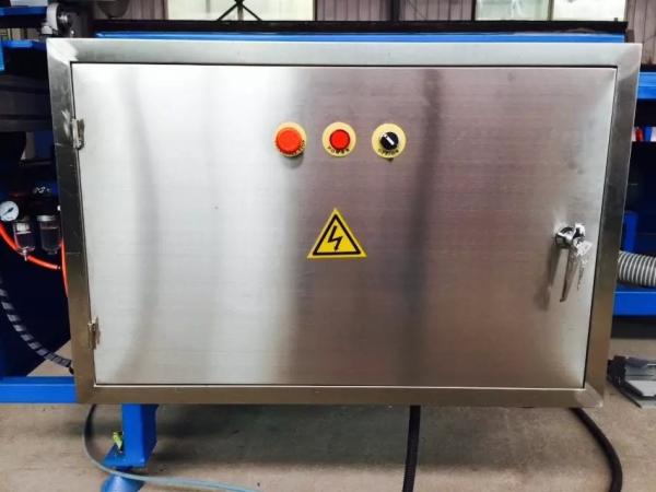 Horizontal Dual Head Low - E Glass Edge Deletion Machine , Low-e Glass Edge Remover,Low-e Glass Edge Deleting Machine