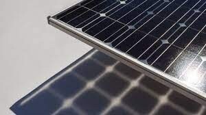 Panneaux solaires bifaciaux monocristallins pour le chargement