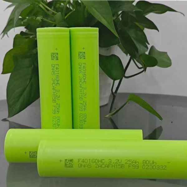 40160 3.2V 25Ah 2C LiFePO4 Power Battery for Electric Vehicle Outdoor Street