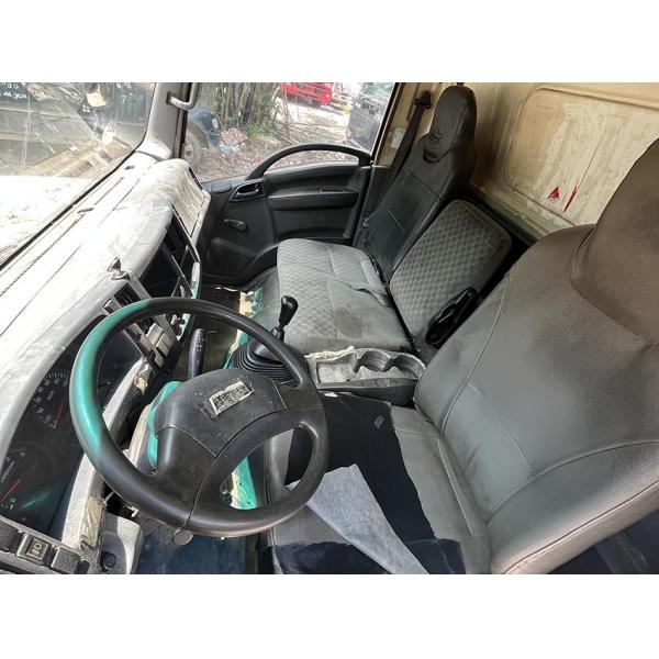 Camiões Usados Isuzu 600p ELF 4X2 Camião Leve Usado 175hp Motor Diesel Camião Cargo Camião