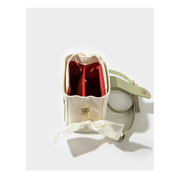 SUMMER FRESH ALL-MATCH BAG Moda femenina tendencia avanzada sentido nicho diseño crossbody bolsillo de bolsillo popular este año