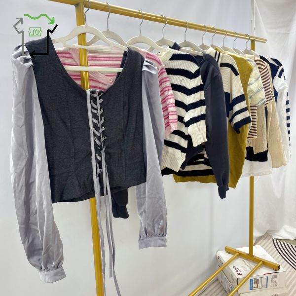 Spring Season Used Short Sleeve Women's Knitted Cardigan Short Sweater Long Sleeves