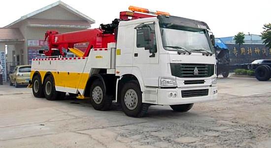 Roads Special Purpose Truck , Wrecker Towing Truck With Air Condition