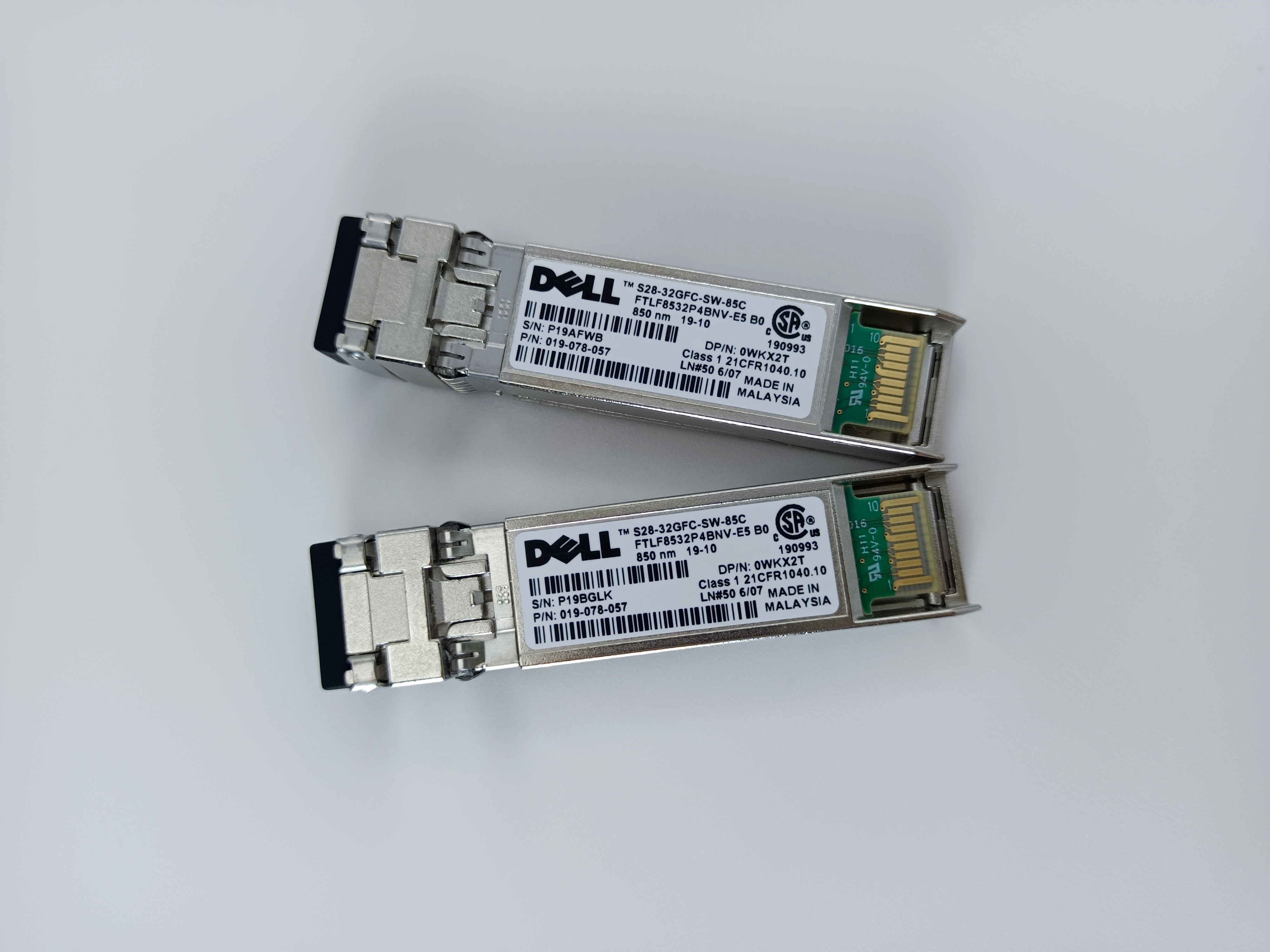 Модуль FTLF8532P4BNV-E5 приемопередатчика Dell 32G SFP+